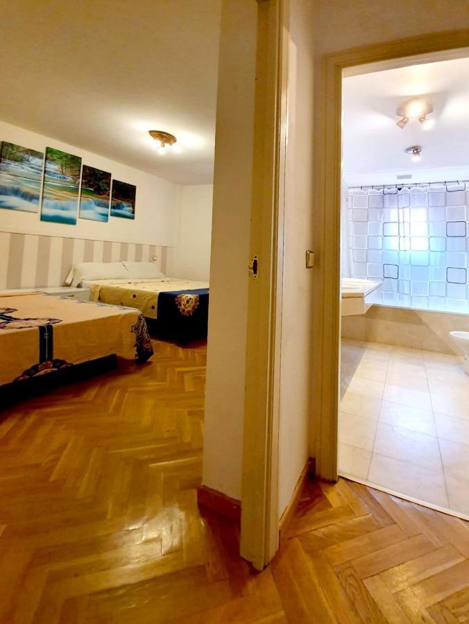 Fuencarral Barcelo Apartaments Parking Tph Мадрид Екстериор снимка