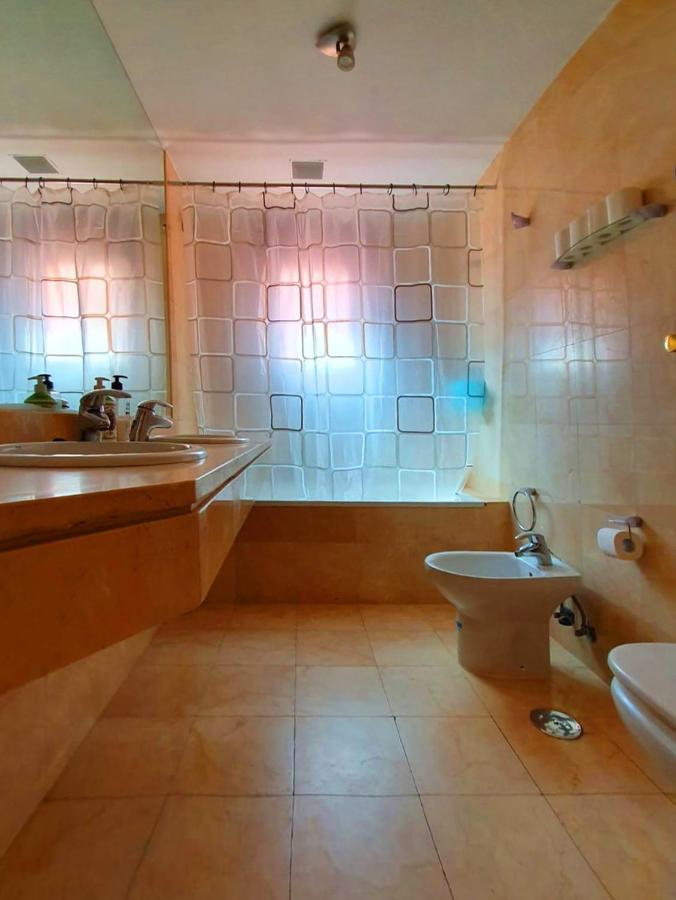 Fuencarral Barcelo Apartaments Parking Tph Мадрид Екстериор снимка